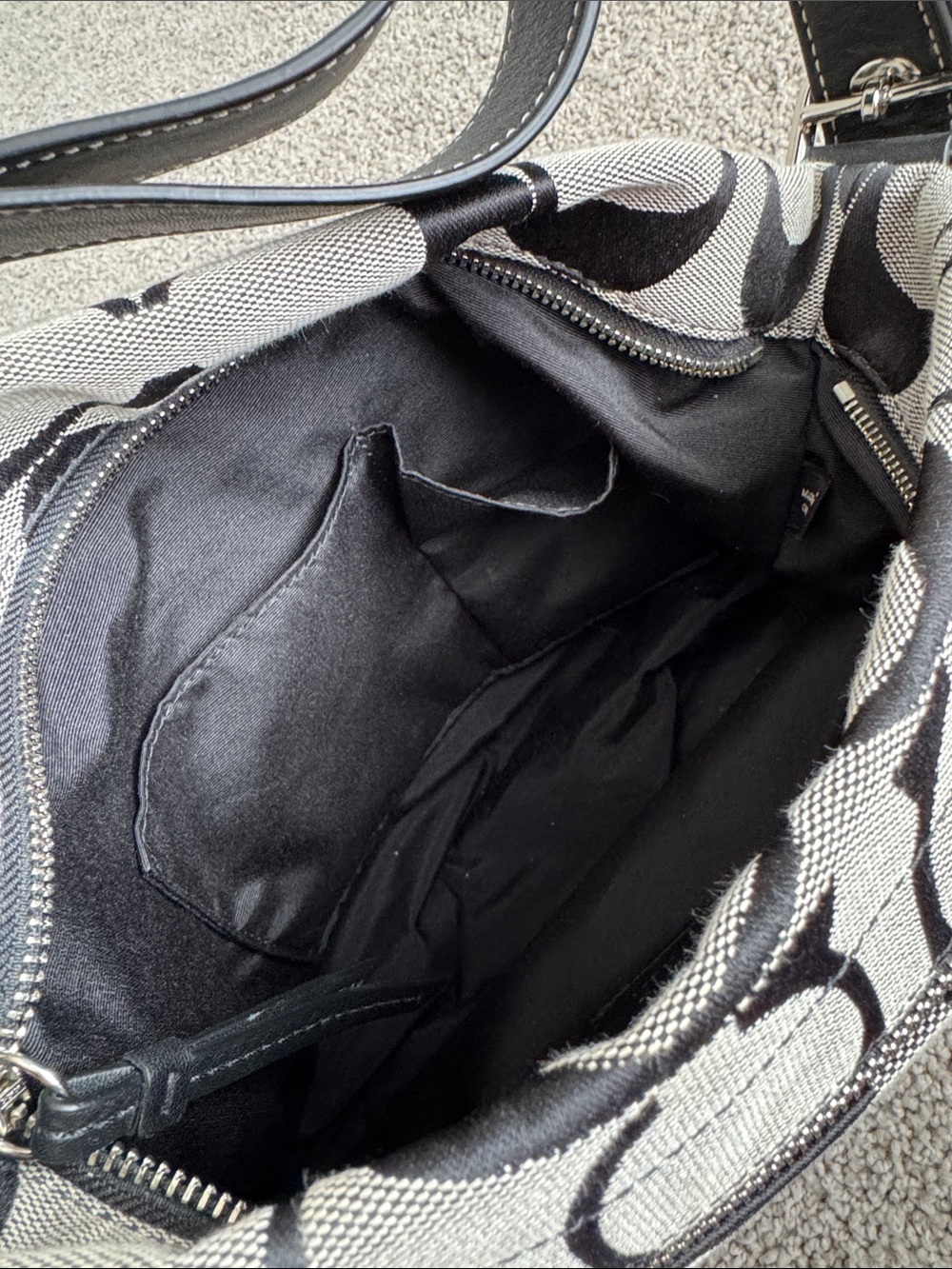 Coach Black and Gray Signature Hobo Shoulder Bag - Picture 6 of 7